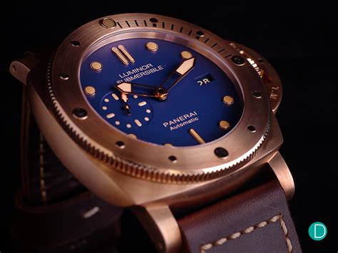 Review: Panerai Luminor Submersible Bronze .